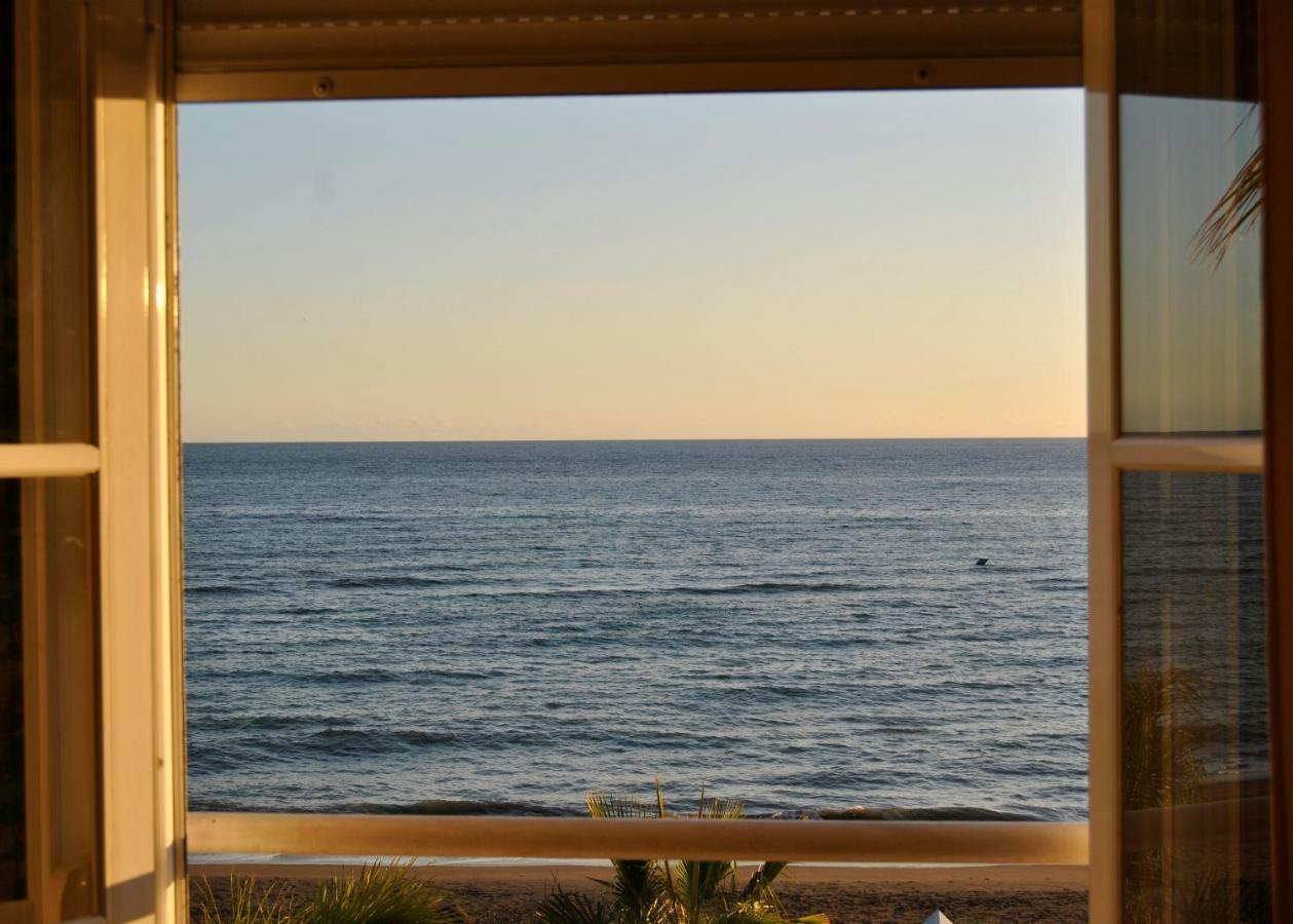 Apartamento Frente Al Mar,Primera Linea De Playa رينكون ذي لا مْبيكتوري المظهر الخارجي الصورة